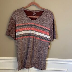 NWT On the Byas Multicolor V-Neck Tee - XL